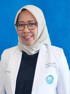 Pas foto Dr. drg. APRILIA, Sp.KG
